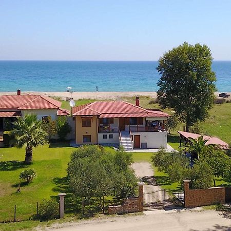 Villa Ilyos Ierissos Exterior photo